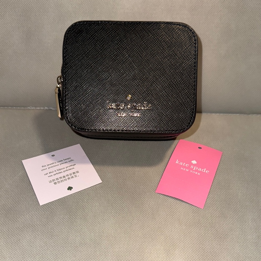 Kate Spade Black Staci Travel Jewelry Case NWT in Saffiano Leather